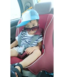 車の中ではキャップ+サングラスにチェンジするという、夏の暑さに参る坊主 | その他