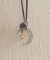 HEART MARKET | お母さんとお買い物に行ったときに色違いで買ったお気に入りのネックレスですd(^_^o)
ちなみにお母さんのは紐が黒です♡(ネックレス)