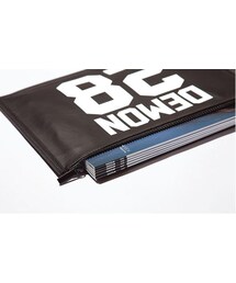 musium div | クラッチバッグ