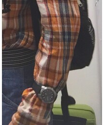 服の上から | アナログ腕時計