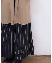 initial | パンツ