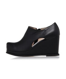FLAT APARTMENT | S13A-BD005. side open wedge shoes(ブーティ)