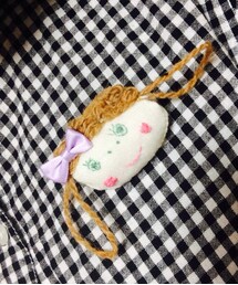 ブローチ/コサージュ