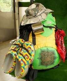 師匠旅セット | 中身は謎、リュックの絵は手書きです。(トラベルグッズ)