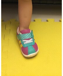 combi | シューズ