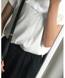 B.L.U.E | Tシャツ/カットソー