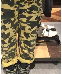 A BATHING APE | チノパンツ