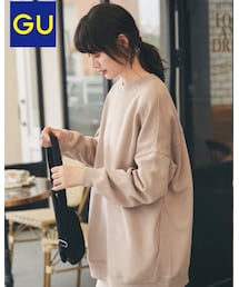 GU | パーカー