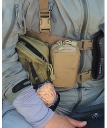 リグはブルーフォースギア ポーチはfrye | ボディバッグ/ウエストポーチ