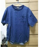 GU(ジーユー)の「トップス(Tシャツ/カットソー)」