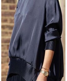 ． | Tシャツ/カットソー