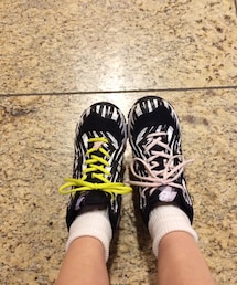 NEW BALANCE | X-girlとニューバランスのコラボスニーカー。(スニーカー)