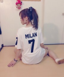 衣櫃控 | Wardrobe 簡約百搭款7號字母短袖T恤

(Tシャツ/カットソー)