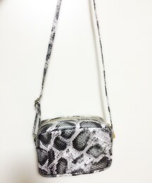 ショルダーバッグ