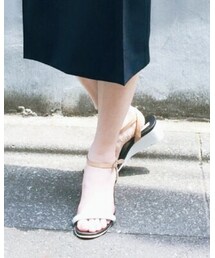 BCBGMAXAZRIA | サンダル