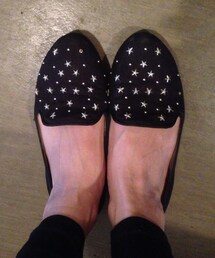 ZARA | スタッズ付きフラットシューズ(バレエシューズ)