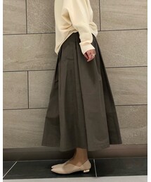 横👀 | スカート