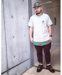 深めに被ったスタイル | キャップ