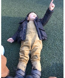 人工芝に寝転がるw | その他