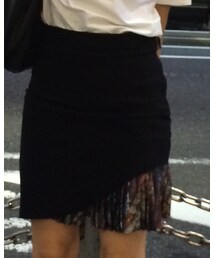 ZARA | アシンメトリーなプリーツが入った黒スカート(スカート)