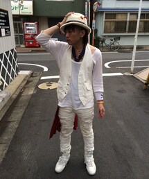 QL MansionMaker | Gilet:QL mansion
Inner:charm cult
Pants:NO ID.
Shoes:JOHN LAWRENCE SULLIVAN
Hat:不明
HIP FLAP:NUMBER(N)INE
Ring:JUSTIN DAVIS
Bracelet:Moonage Devilment


(ベスト)