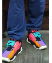 NIKEエアバレージマルチカラー | スニーカー