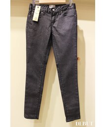 Début | デニムパンツ