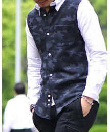 1 piu 1 uguale 3 | シャツ/ブラウス