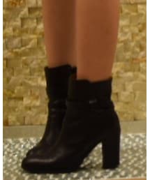 LAVORAZIONE ARTIGIANA | ブーツ