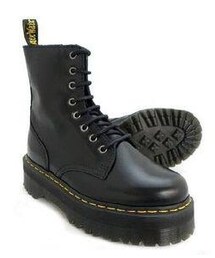 Dr. Martens | 厚底八孔(ブーツ)
