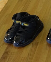 AIR JORDAN | AJ 11 Gamma blue(スニーカー)