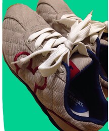 Disney resort | ディズニーシーの痛いお土産(スニーカー)