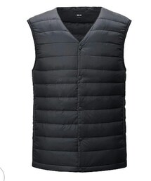 UNIQLO | ウルトラライトダウンベスト(ダウンベスト)