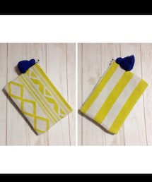 Lilas Campbell | 柄も大きめタッセルも可愛い◡̈♥︎(クラッチバッグ)