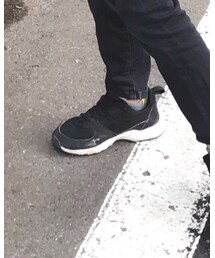 瞬足 | スニーカー