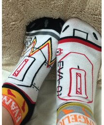 エヴァ | 初号機と弐号機 💘(ソックス/靴下)