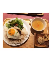 ロコモコ🍴 | 昨日の日替わりランチ🍴(その他)