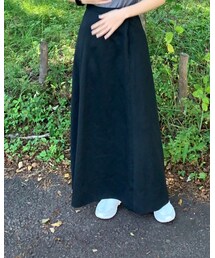 Mila Owen | スカート