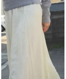 Mila Owen | スカート