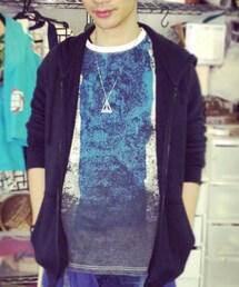 Henrik Vibskov | HENRIK VIBSKOVのTシャツ。
裏は白地。(Tシャツ/カットソー)