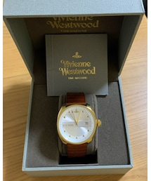 Vivienne Westwood | ￥25,000(アナログ腕時計)