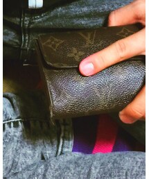 LOUIS VUITTON | 財布