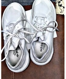 adidas | スニーカー