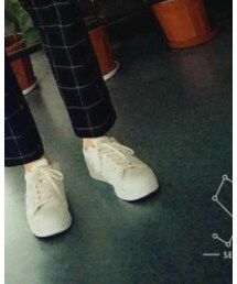 西遇 | スニーカー