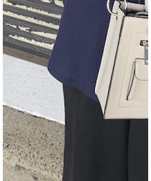isn't she | パンツ