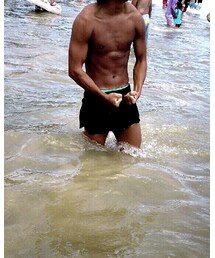 夏☀️現役10代😎この時、台風接近中☁️☔️🌊 | トップス