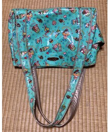 Yoshii mami | 母親に買ってもらったバックです。mimoよりファンシーですよね。アイスクリーム柄です。(トートバッグ)