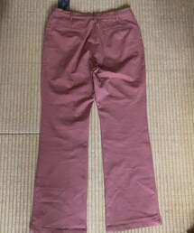 B3 | 後ろから、ちょっとパンタロン風のストレッチ素材(スラックス)