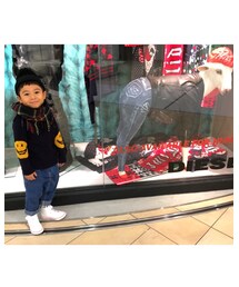 ☆ | DIESEL店前にて👖ヤギがデニムを履いていたので思わず記念にパシャ。📷(その他)