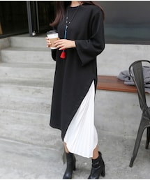 プリーツ裾ワンピース(ワンピース)